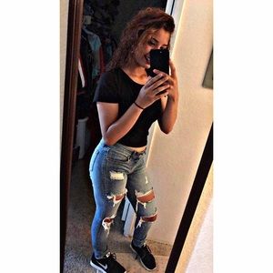 Meet your Posher, Vanessa